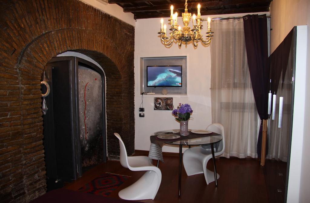 Domus31 - Luxury House In Trastevere Rome Room photo